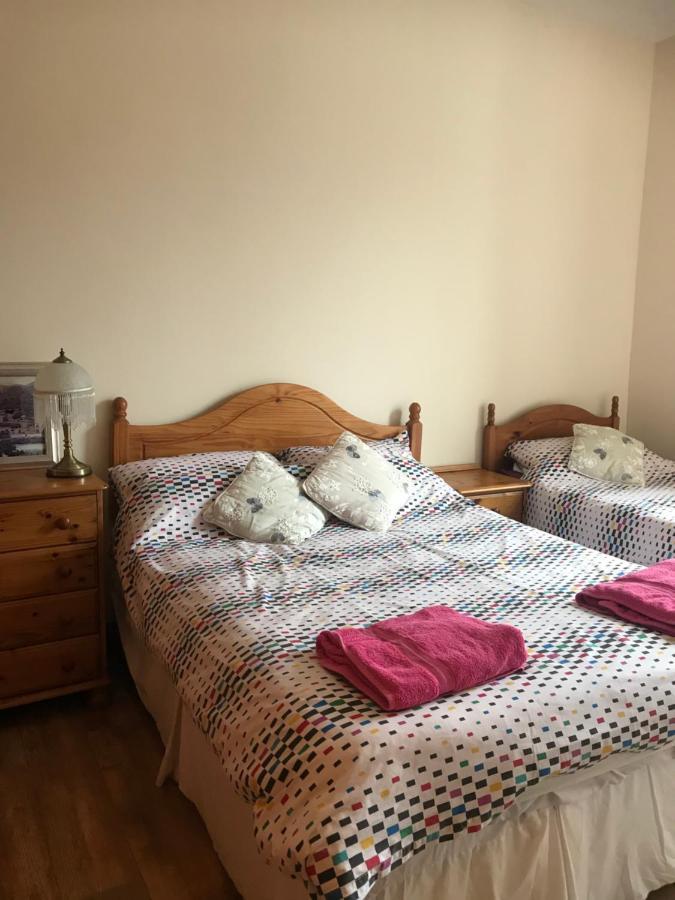 Penybryn Cottages อาเบอร์แดร์ ภายนอก รูปภาพ