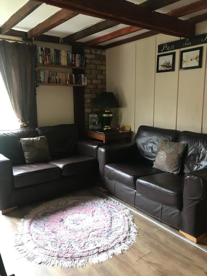 Penybryn Cottages อาเบอร์แดร์ ภายนอก รูปภาพ
